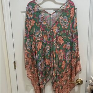Easel Floral V-Neck Blouse - Green and Orange